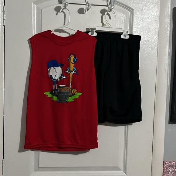 Size 10/12 children’s baseball themed shirt and shirt combo set - Picture 2 of 2
